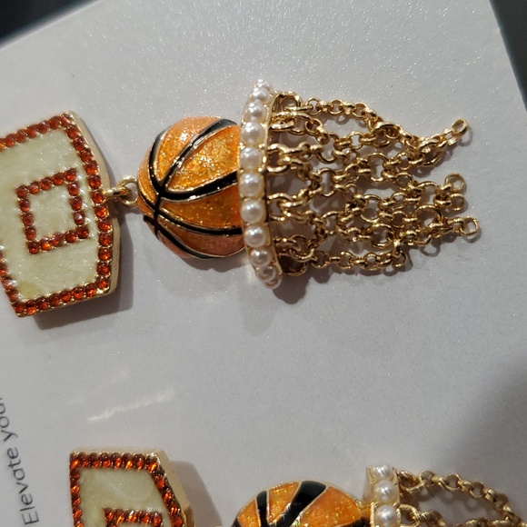 Baublebar shoot your shot gold net pearl rim ruby pave basketball earrings new - Picture 4 of 8